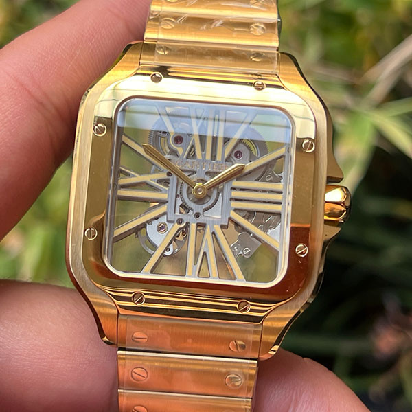 【カルティエスーパーコピー時計】 サントス LM WHSA0042 RF工場 見極めが難しい